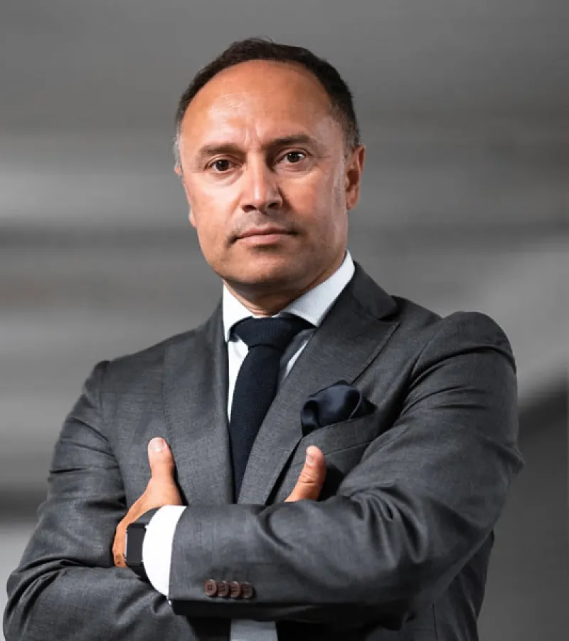 Mario Flores